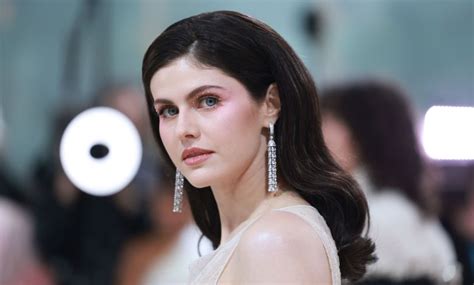 alexandra daddario nude|Alexandra Daddario Poses Totally Nude on Instagram